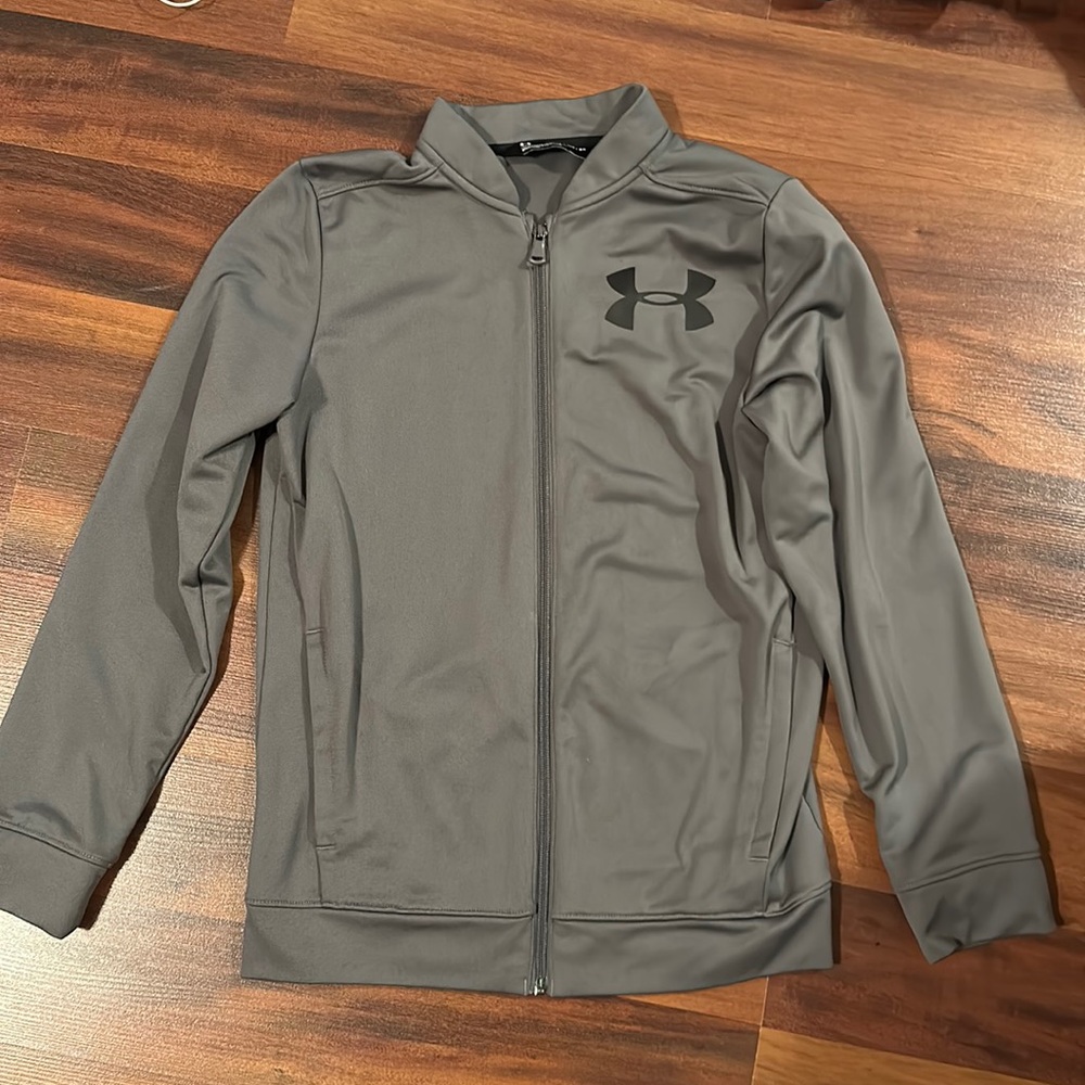 Youth Under Armour lightweight zip Jacket